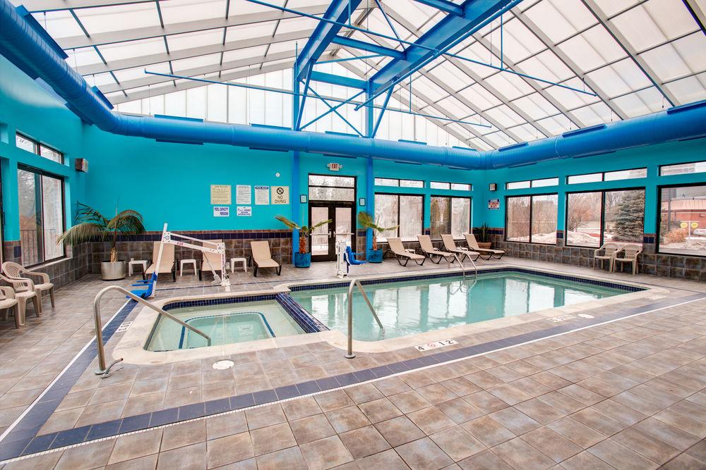 Comfort Suites Southfield-Detroit Екстериор снимка