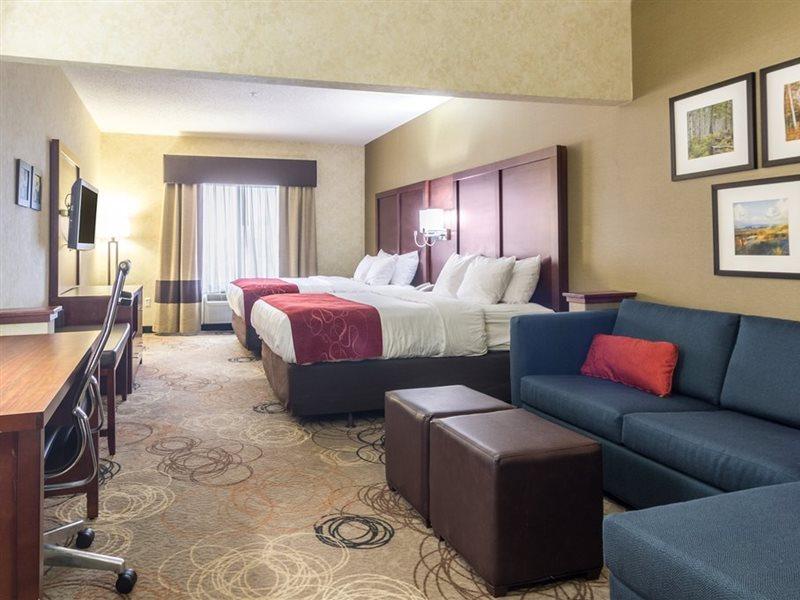Comfort Suites Southfield-Detroit Екстериор снимка
