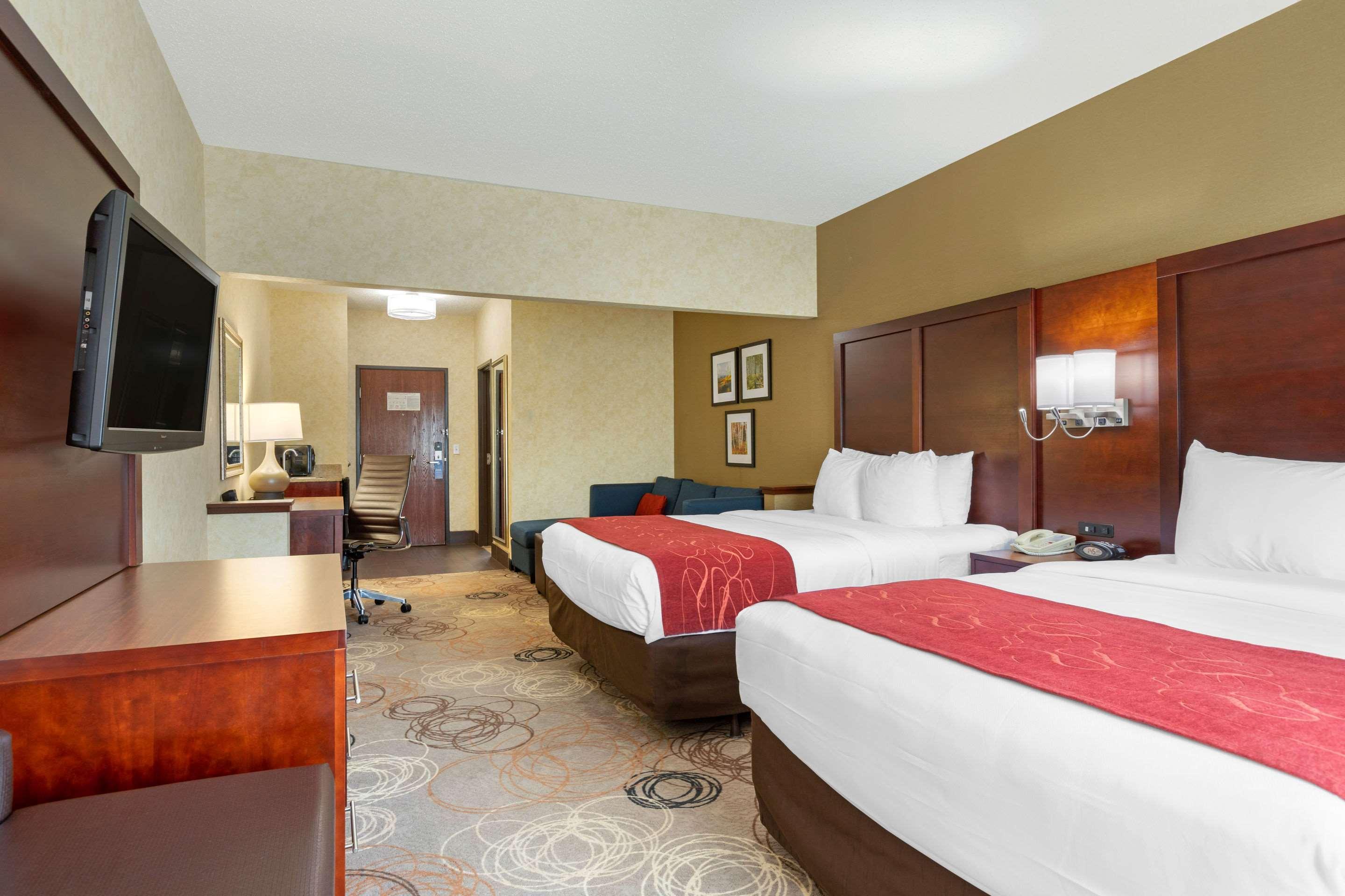 Comfort Suites Southfield-Detroit Екстериор снимка